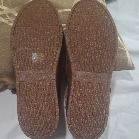 Aetrex Women's Dark Brown High-Top Sneakers Size 9 - Picture 9 of 10